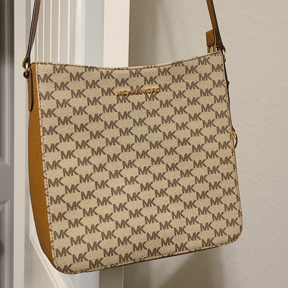 MK crossbody